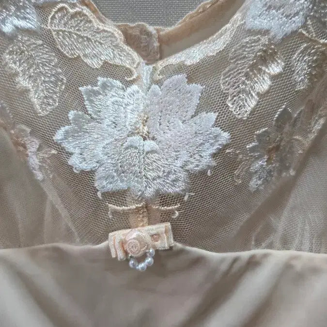 [BUNJANG] Ivory Lace Detail Sheer Camisole Slip - Size 90 / 슬립 상90