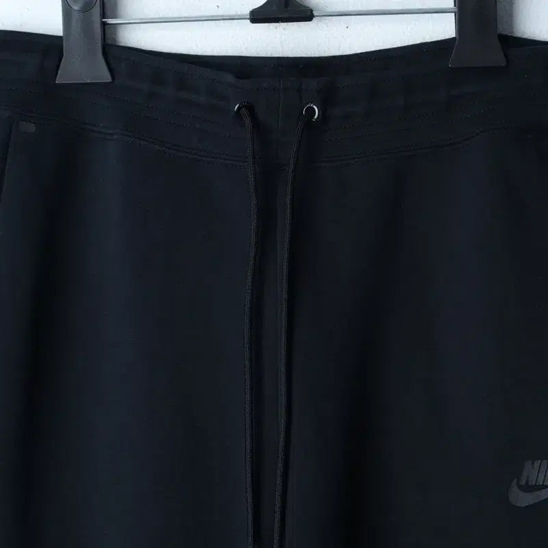 [BUNJANG] Nike Tech Pack Jogger Pants Black / (L-XL) 나이키 트레이닝복 바지 테크팩 조거 블랙 스트릿-2611