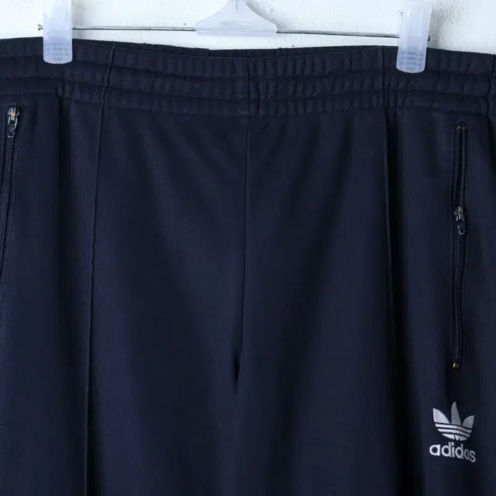 [BUNJANG] Adidas Europa Track Pants Navy (2XL) / (2XL) 아디다스 트레이닝복 바지 빅사이즈 유로파 네이비-2612