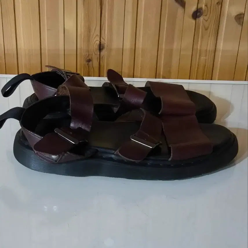 [BUNJANG] Dr. Martens Gryphon Leather Sandals / UK9 280mm 닥터마틴 그리폰 브라운 가죽 샌들