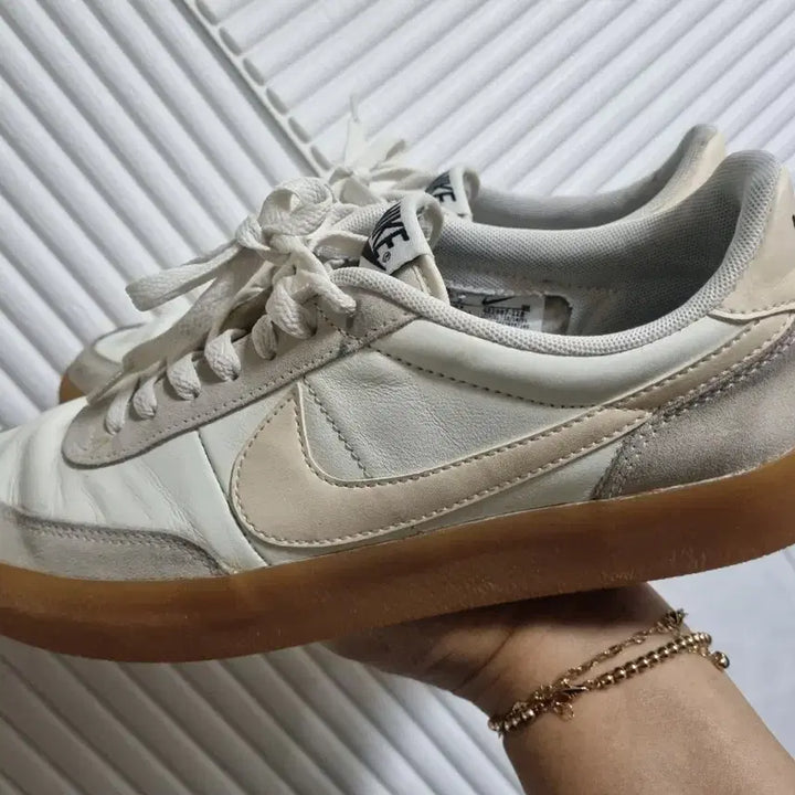 [BUNJANG] Nike Sneakers Ivory Size 270 / 나이키 스니커즈 아이보리 사이즈270