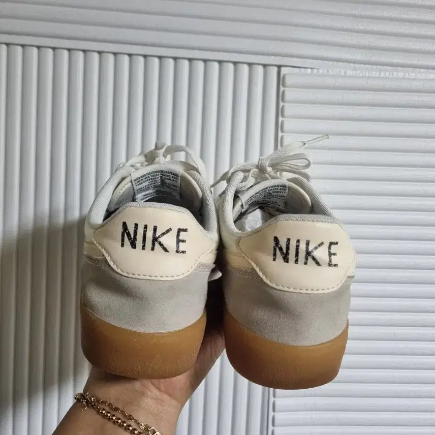 [BUNJANG] Nike Sneakers Ivory Size 270 / 나이키 스니커즈 아이보리 사이즈270
