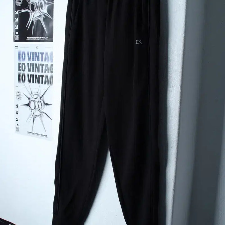 [BUNJANG] Calvin Klein Black Training Pants Leggings / W(XS-S) 캘빈클라인 트레이닝복 바지 레깅스 블랙 근본-2616