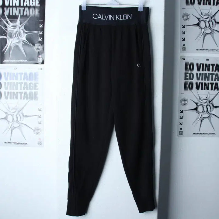 [BUNJANG] Calvin Klein Black Training Pants Leggings / W(XS-S) 캘빈클라인 트레이닝복 바지 레깅스 블랙 근본-2616