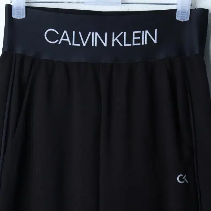 [BUNJANG] Calvin Klein Black Training Pants Leggings / W(XS-S) 캘빈클라인 트레이닝복 바지 레깅스 블랙 근본-2616