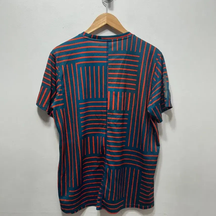 [BUNJANG] Adidas Striped Short Sleeve T-Shirt (L) / 아디다스 스트라이프 반팔 티셔츠 L