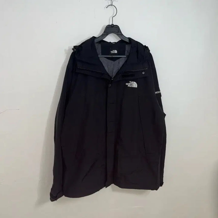 [BUNJANG] The North Face Black Windbreaker Jacket / 노스페이스 블랙 바람막이