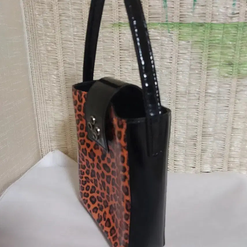 [BUNJANG] Leopard Pattern Square Mini Tote Bag / 레오파드 패턴 스퀘어 토트백 미니 가방