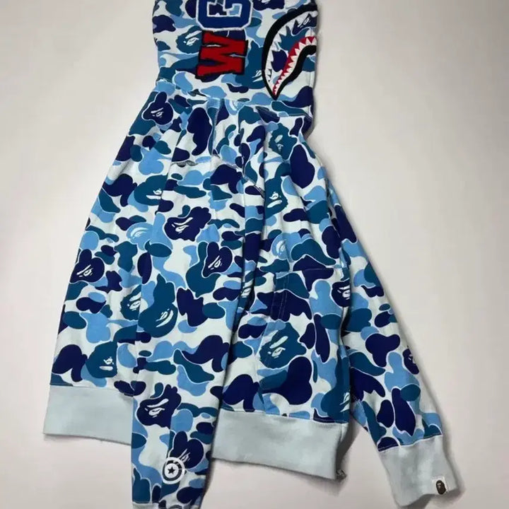 [BUNJANG] BAPE ABC Camo Shark Half Zip Pullover Hoodie Blue L / 베이프 ABC 카모 샤크 하프 집 풀오버 후드 블루 L