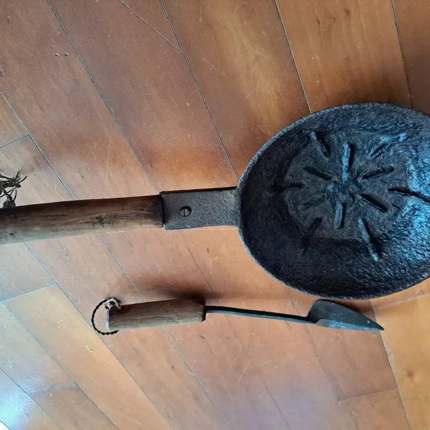 [BUNJANG] Rare Antique Iron Artifact / 옛날 희귀 골동품