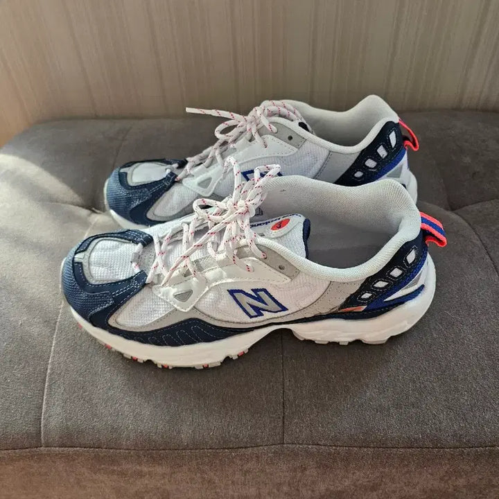[BUNJANG] New Balance 703 White/Navy Men&