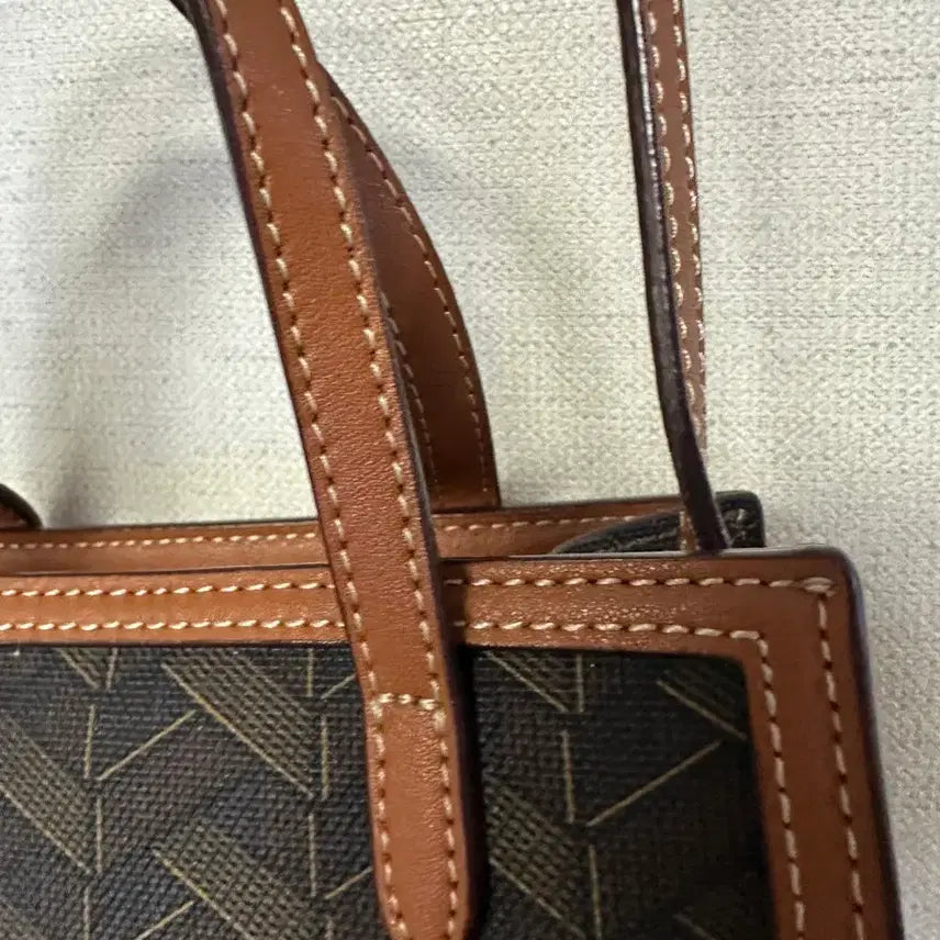 [BUNJANG] JILLSTUART Brown Pattern Mini Crossbody Bag / 질스튜어트 브라운 패턴 미니 크로스백
