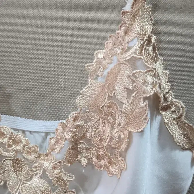[BUNJANG] Lace Trimmed Slip Camisole / 슬립90