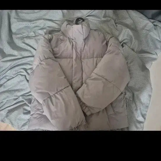 [BUNJANG] Matin Standard Daily Puffer Short Padding Light Gray M / 무신사스탠다드 데일리 푸퍼 숏패딩 라이트그레이 M