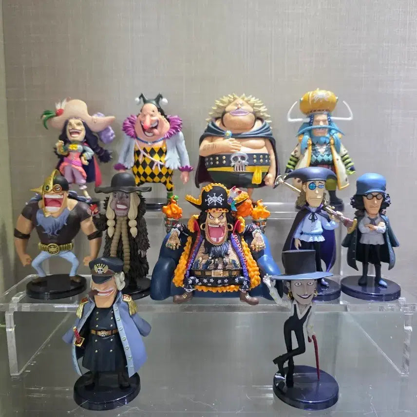 [BUNJANG] Blackbeard Pirates World Collectable Figure / 검은수염해적단 월콜 프리미엄 판매합니다