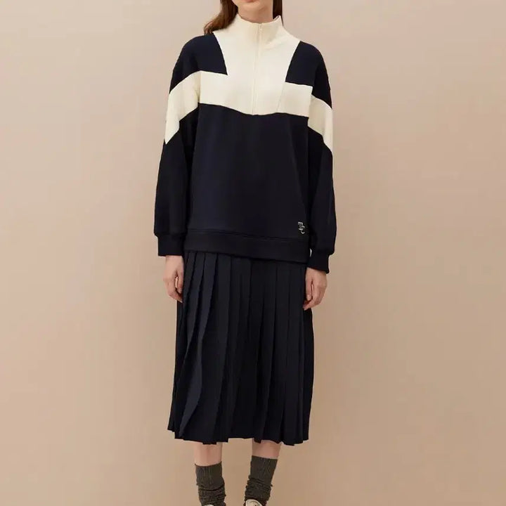 [BUNJANG] Collabatory Fleece Pleats Turtleneck Dress Navy / 콜라보토리 기모 플리츠 목 폴라 하이넥 드레스 롱 원피스 네이비