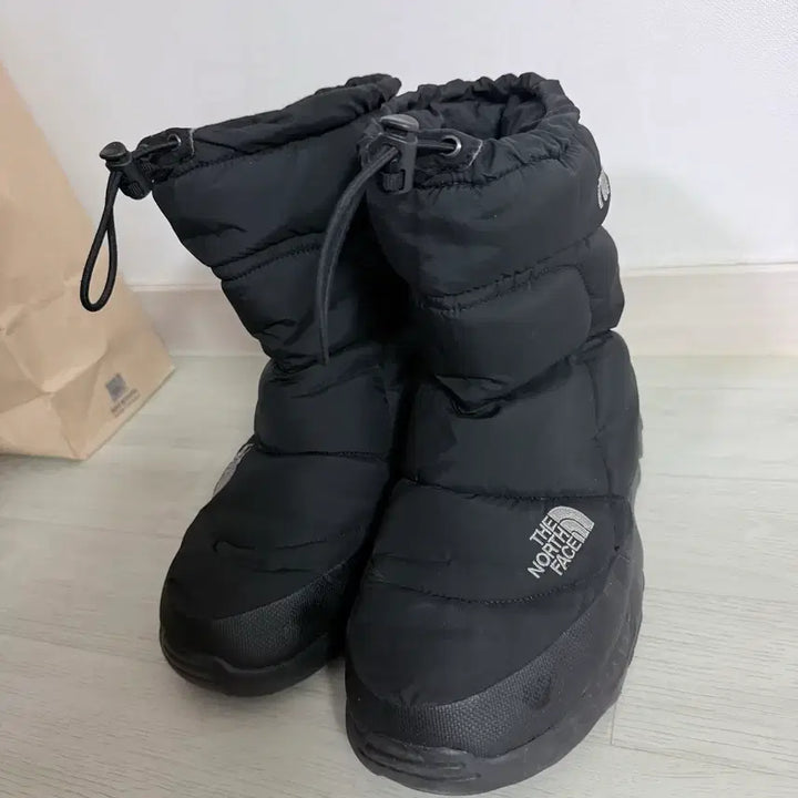 [BUNJANG] The North Face 700 Nupse Boots / 노스페이스 700 눕시 부츠 270