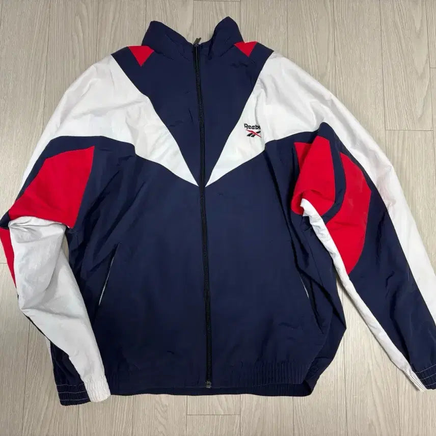 [BUNJANG] Reebok Classic Vector Set-Up Tracksuit / 리복 클래식 트윈 벡터 트랙 셋업 /윈드러너/바람막이