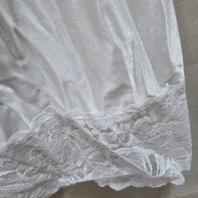 [BUNJANG] White Lace Slacks 95 / 속바지95