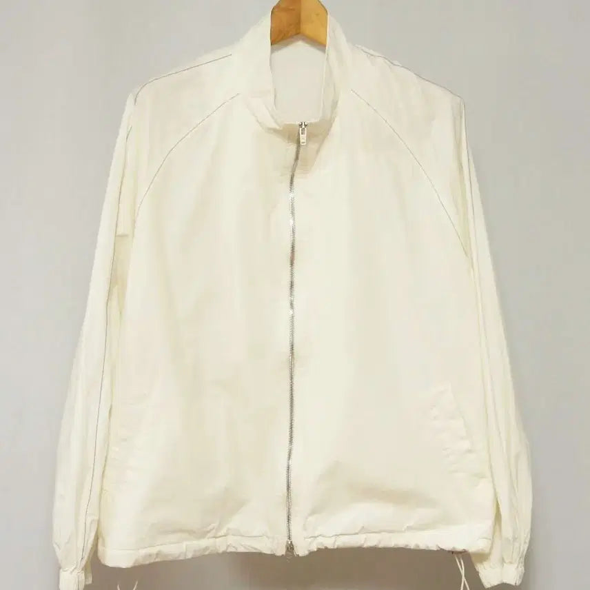 [BUNJANG] Matin Kim Ivory Windbreaker Jumper - Women&