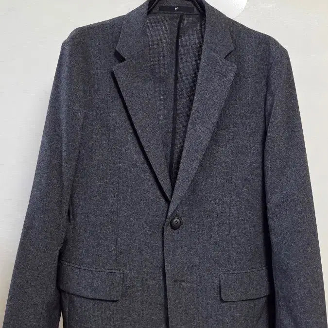 [SOLD OUT] 코모도스퀘어 자켓 100
