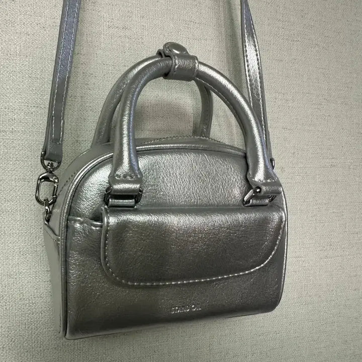 [BUNJANG] Standoil Silver Mini Tote Bag / 스탠드오일 실버 미니 토트백