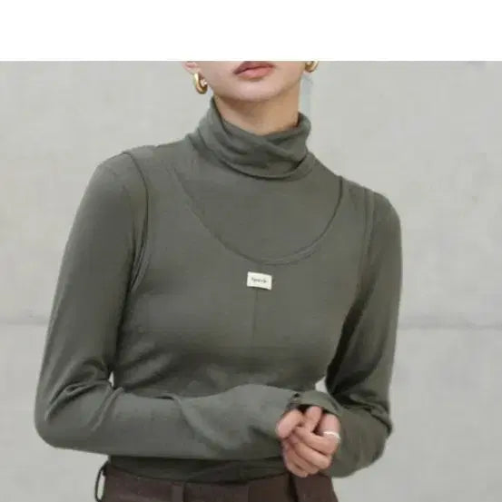 [BUNJANG] HMODE Rare Additional Turtleneck / 에이치모드 레어어드 터틀넥