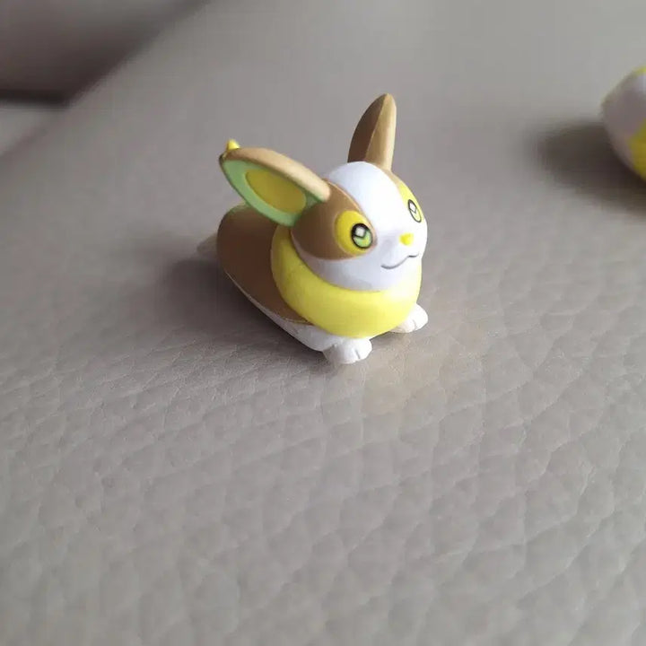 [BUNJANG] Pamili Tube Figure Pokemon / 파밀리 튜브 피규어 포켓몬스터
