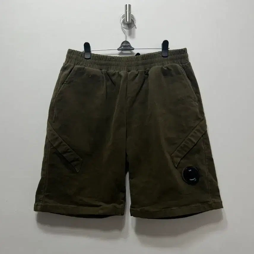 [BUNJANG] C.P. Company Cargo Shorts Olive 2XL / C.P. 컴퍼니 카고 반바지 올리브 2XL
