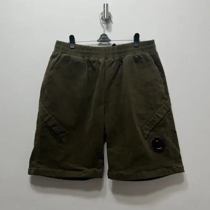 [BUNJANG] C.P. Company Cargo Shorts Olive 2XL / C.P. 컴퍼니 카고 반바지 올리브 2XL
