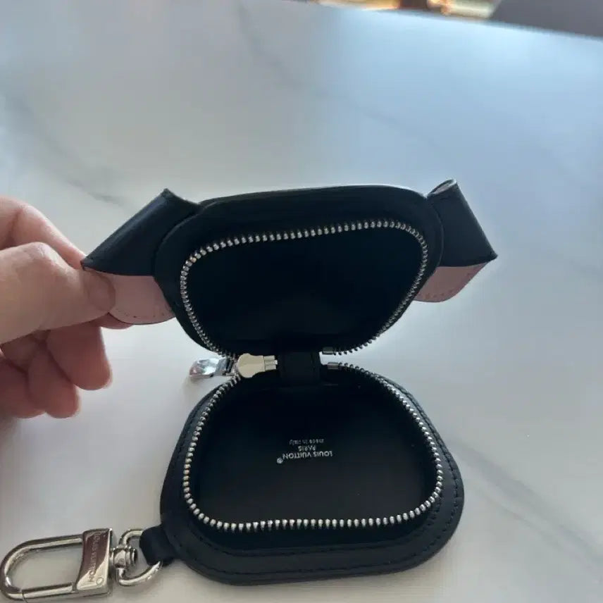 [BUNJANG] Louis Vuitton Dog Bag Charm / [새상품] 루이비통 도그 백참