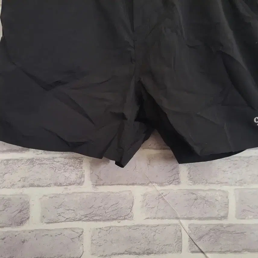 [BUNJANG] Carhartt Black Nylon Shorts XL / 커버낫 블랙 반바지XL/알뜰한여우