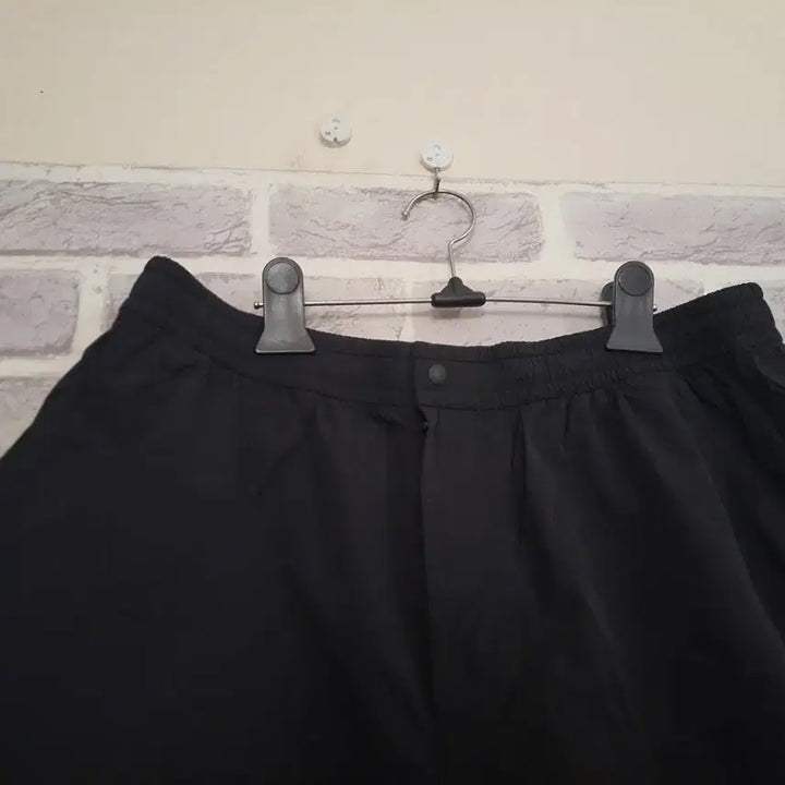 [BUNJANG] Carhartt Black Nylon Shorts XL / 커버낫 블랙 반바지XL/알뜰한여우