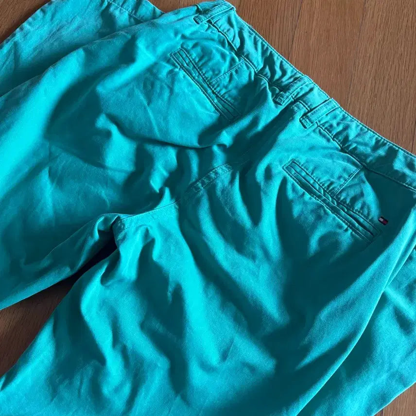 [BUNJANG] Tommy Hilfiger Mint Green Cotton Pants / 타미힐피거 그린 민트 면바지