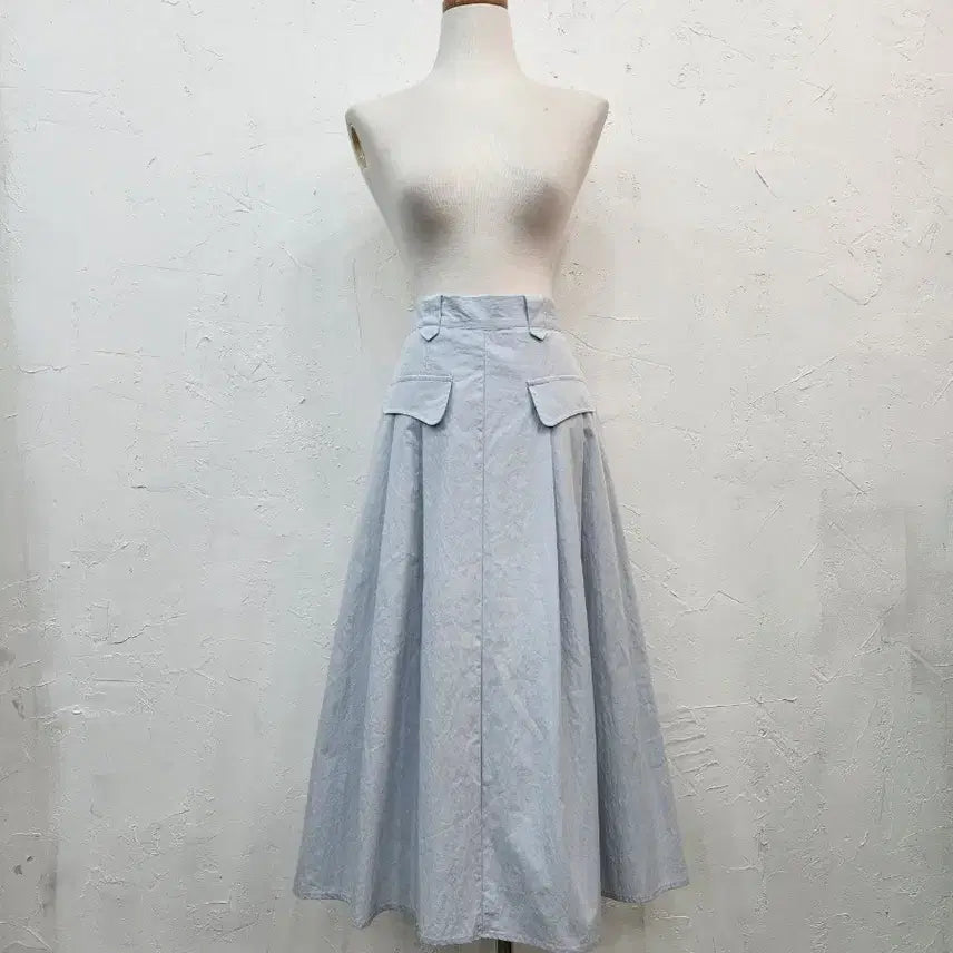 [BUNJANG] Light Blue Flare Skirt / 라이트블루 플레어 스커트