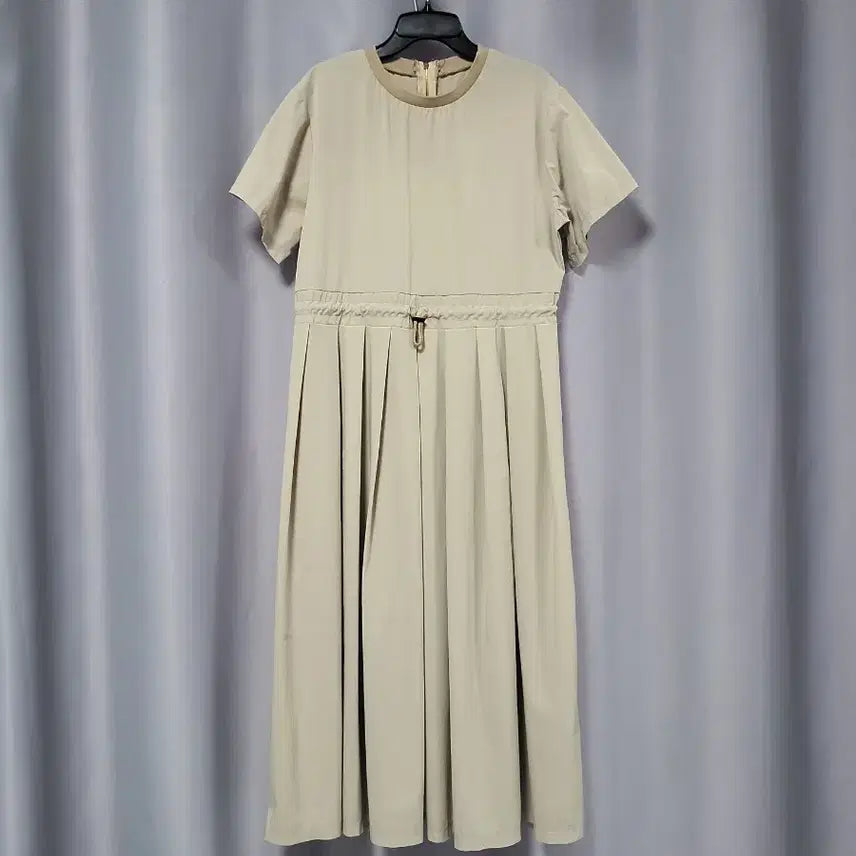 [BUNJANG] Crinkled Spandex Pleated Dress / 바스락 스판 플리츠 원피스