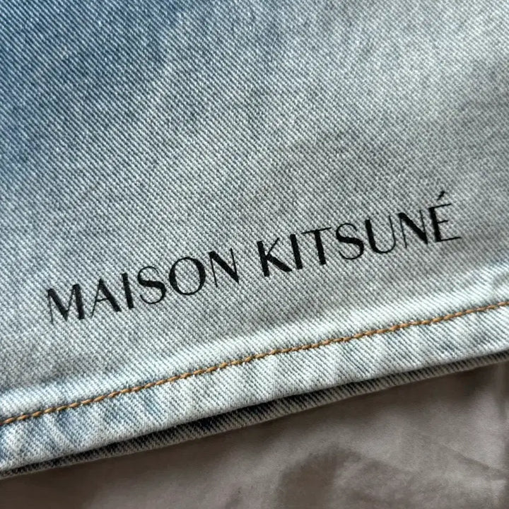 [BUNJANG] Ader Error x Maison Kitsuné Fog Denim Jeans / 아더에러 메종키츠네 포그 데님 a4 미착용