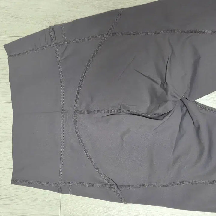 [BUNJANG] Temple 9/10 Length Leggings Lavender Grey / 새상품)템플 9부 레깅스 라벤더그레이