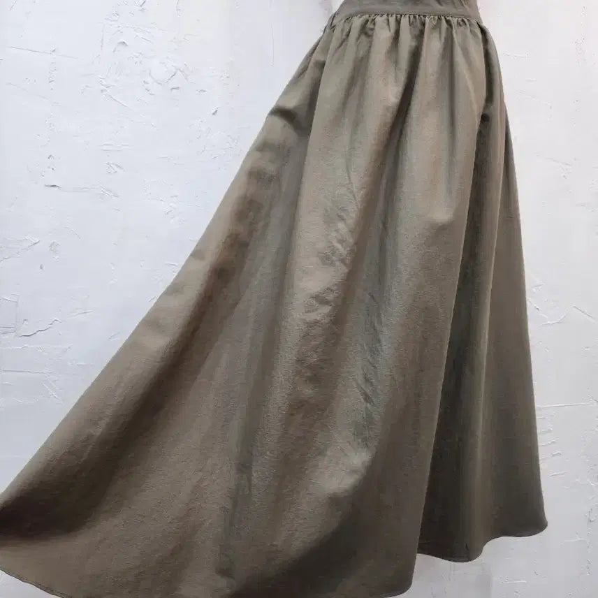 [BUNJANG] Khaki Banding Long Skirt / 카키색 밴딩 롱 스커트