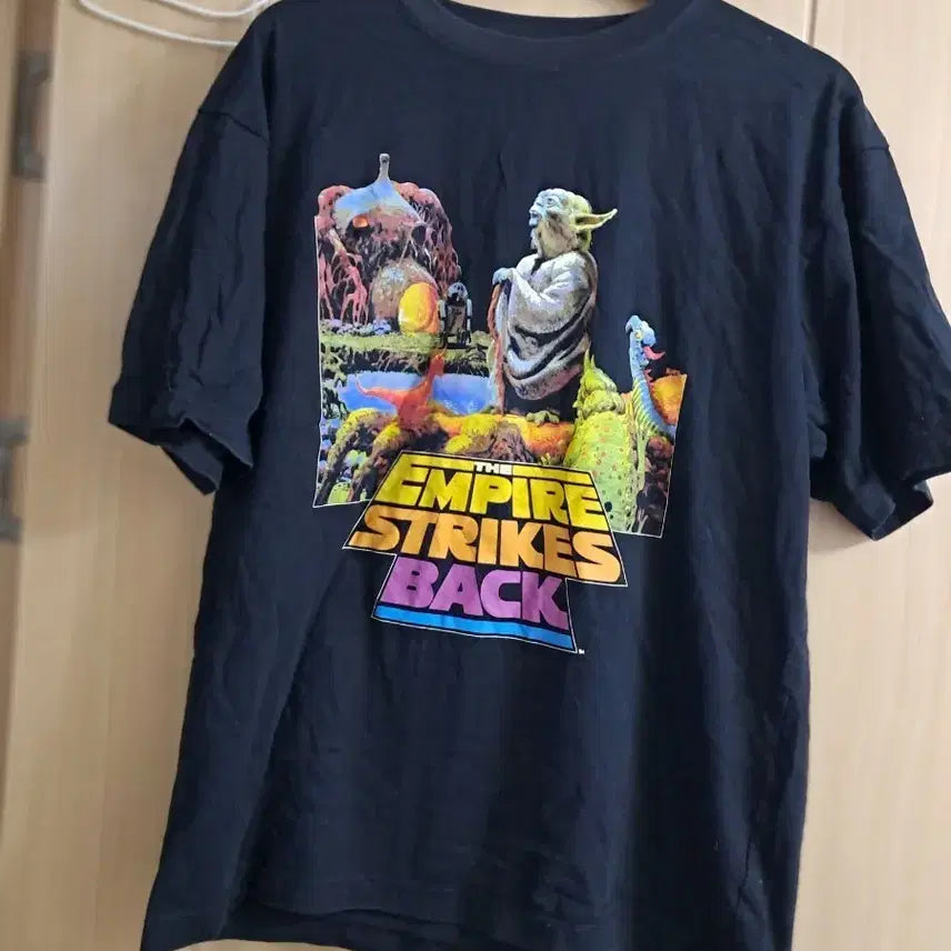 [BUNJANG] Star Wars Empire Strikes Back Yoda Short Sleeve T-Shirt / 스타워즈 제국의 역습 요다 반팔 티셔츠