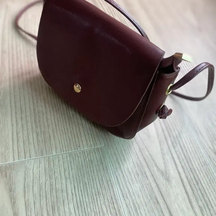 [BUNJANG] Leather Mini Crossbody Bag Burgundy / 레더 미니 크로스백 버건디 새상품
