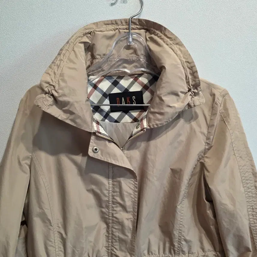 [BUNJANG] Daks Beige Hooded Trench Coat Size 90 / 닥스 베이지 후드 트렌치 코트 90
