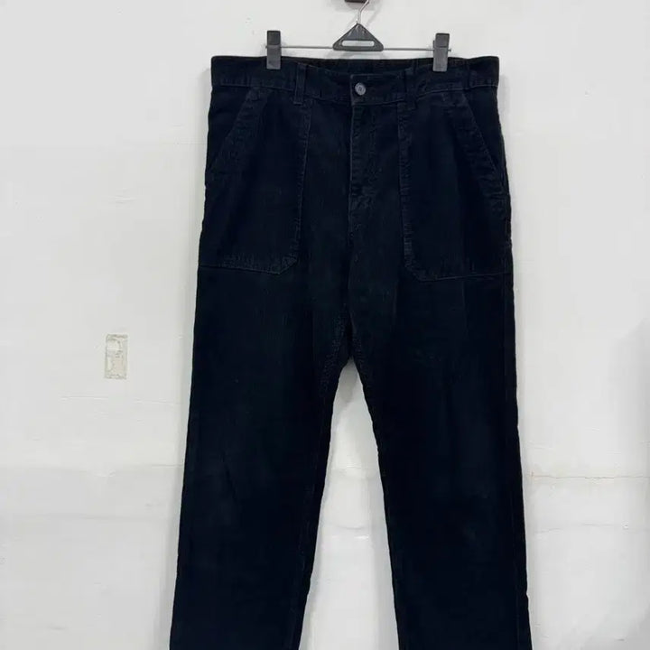 [BUNJANG] Unifriend Bridge Black Corduroy Pants / (32)유니폼브릿지 블랙 코듀로이 팬츠