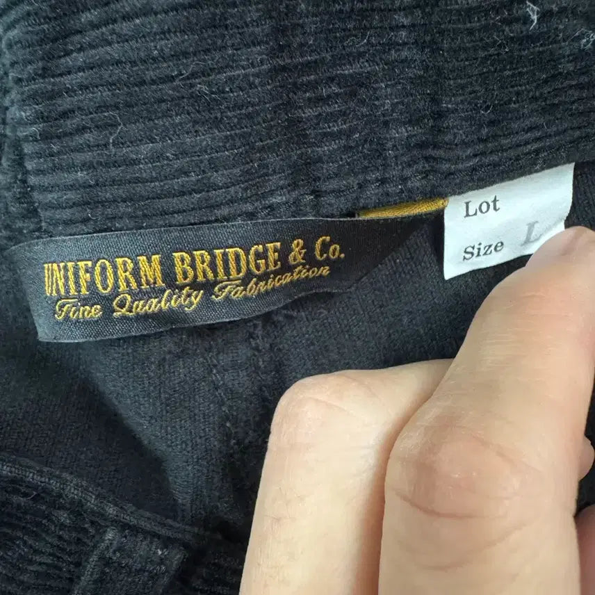 [BUNJANG] Unifriend Bridge Black Corduroy Pants / (32)유니폼브릿지 블랙 코듀로이 팬츠