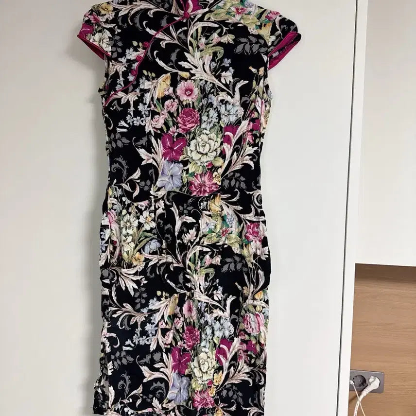[BUNJANG] Flower Cheongsam Size S / 플라워 치파오 S사이즈