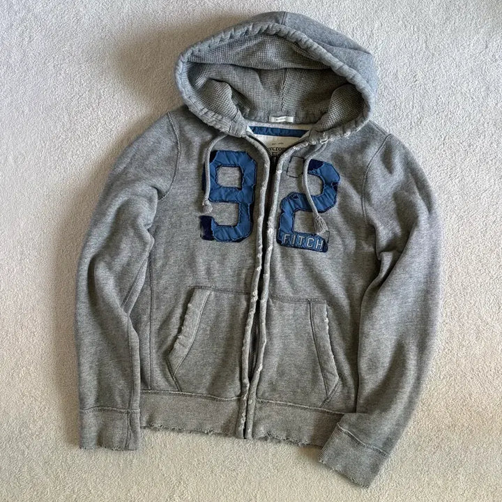 [BUNJANG] Abercrombie &amp; Fitch 92 Big Patch Grey Oversized Full-Zip Hoodie / 아베크롬비 92 빅패치 그레이 오버핏 후드집업