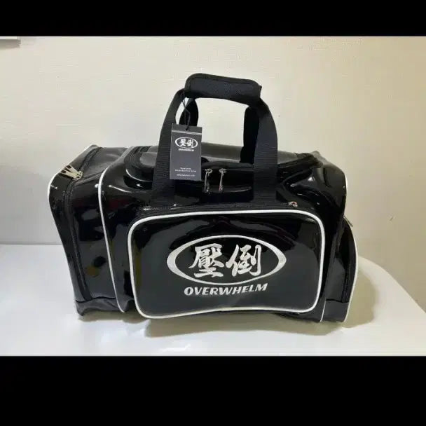 [BUNJANG] OVERWHELM Black Duffle Bag - New / OVERWHELM 검정색 스포츠 가방 더블백 압도 새상품