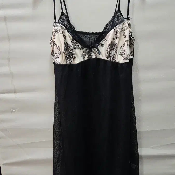 [BUNJANG] Lace Trimmed Slip Dress - Size 90 / 슬립90
