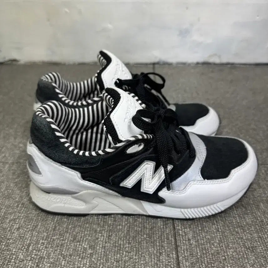 [BUNJANG] New Balance 878 Panda Sneakers / (235)뉴발란스 878 팬더