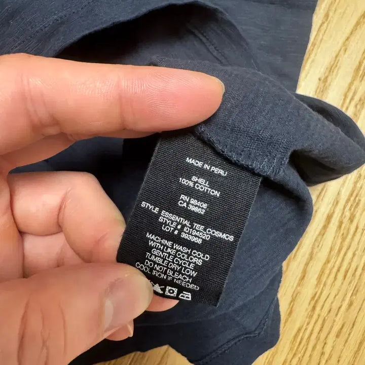 [BUNJANG] Theory Essential Navy Short-Sleeve T-Shirt (M) / 띠어리 네이비 에센셜 반팔티 M